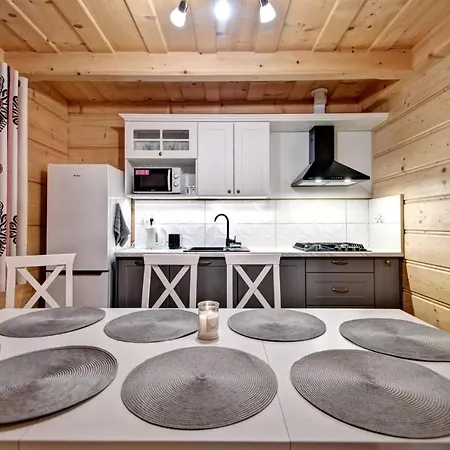 Drewniany Luxury Dabrowa 펜션 자코파네