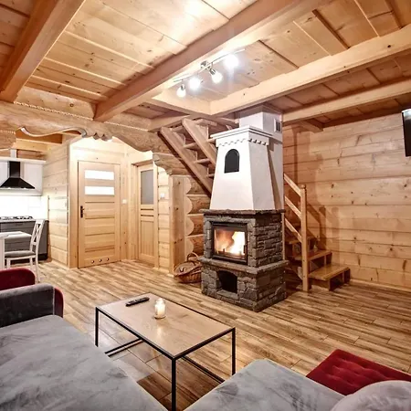 Drewniany Luxury Dabrowa * زاكوباني